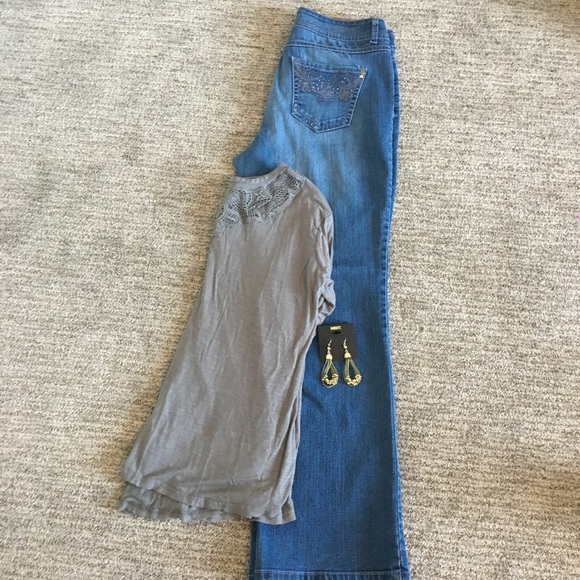 Blue jeans - Picture 4 of 5